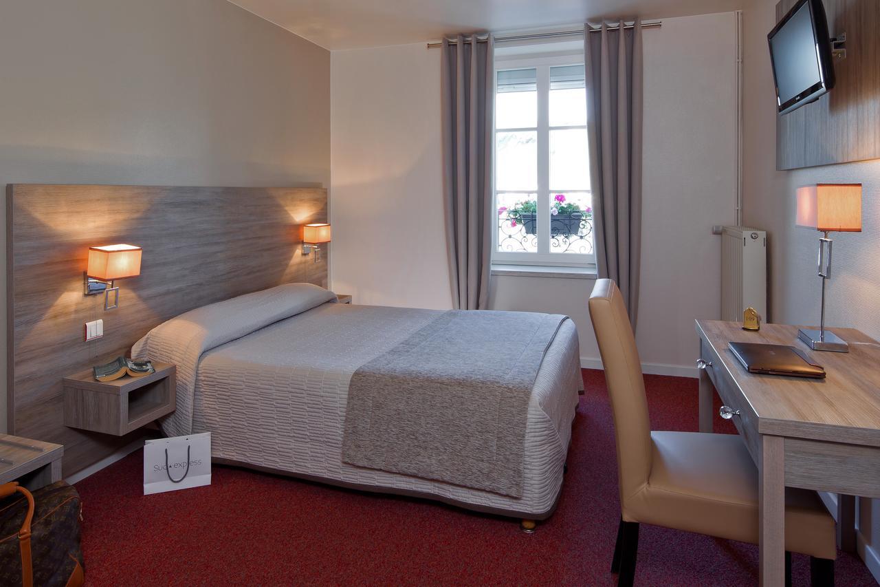 Hotel Le Roosevelt Givet Esterno foto